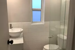 1539 NE 32nd St, Oakland Park, FL 33334 - Photo 8