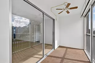 12750 SW 4th Ct, Pembroke Pines, FL 33027 - Photo 34