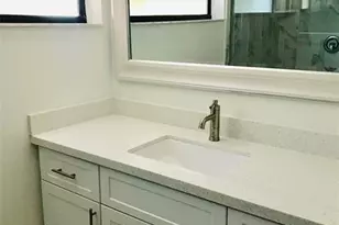 1640 W Golfview Dr, Pembroke Pines, FL 33026 - Photo 8