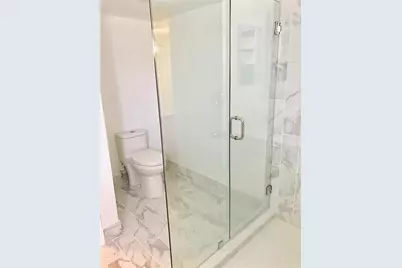 1640 W Golfview Dr, Pembroke Pines, FL 33026 - Photo 10