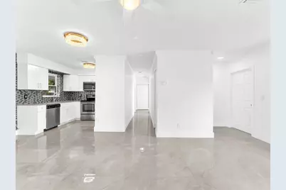 2731 NW 9th St, Pompano Beach, FL 33069 - Photo 8