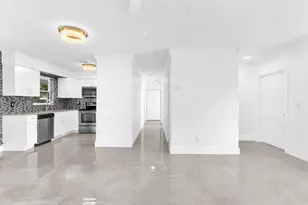 2731 NW 9th St, Pompano Beach, FL 33069 - Photo 8