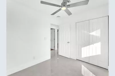 2731 NW 9th St, Pompano Beach, FL 33069 - Photo 18