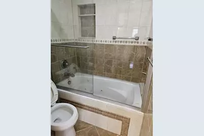 8851 NW 119th St, Unit #1106-1, Hialeah, FL 33018 - Photo 4