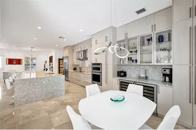 517 NE 11th Ave, Fort Lauderdale, FL 33301 - Photo 12