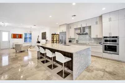517 NE 11th Ave, Fort Lauderdale, FL 33301 - Photo 2