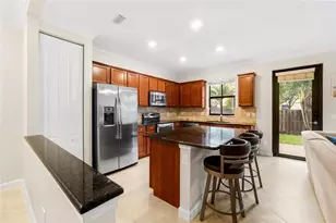 9627 Town Parc Cir S, Parkland, FL 33076 - Photo 2