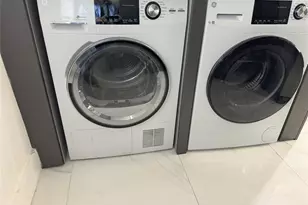 6800 Cypress Rd, Plantation, FL 33317 - Photo 10