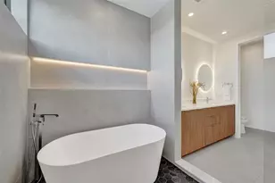 1527 NE 15th Ave, Fort Lauderdale, FL 33304 - Photo 58