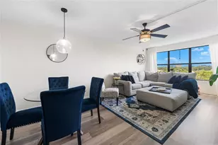 2314 S Cypress Bend Dr, Pompano Beach, FL 33069 - Photo 6