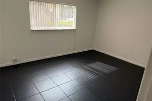 2964 NW 55th Ave, Lauderhill, FL 33313 - Photo 10