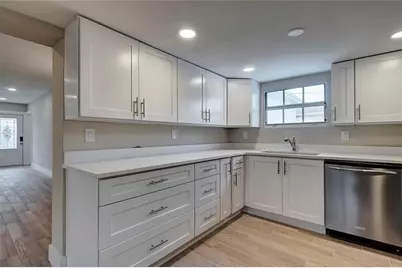 6711 NW 8th St, Margate, FL 33063 - Photo 6