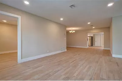 6711 NW 8th St, Margate, FL 33063 - Photo 8