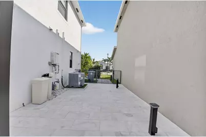 7203  Montereal Path, Lake Worth, FL 33463 - Photo 56