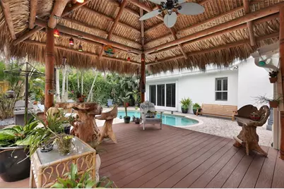 720 NE 17th Te, Fort Lauderdale, FL 33304 - Photo 2