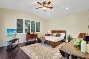 720 NE 17th Te, Fort Lauderdale, FL 33304 - Photo 16