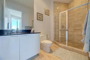 15901 Collins Ave, Sunny Isles Beach, FL 33160 - Photo 26