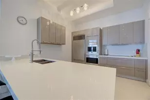 15901 Collins Ave, Sunny Isles Beach, FL 33160 - Photo 10