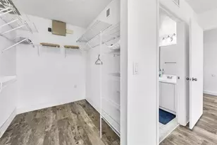 9580 Weldon Cir Unit, Fort Lauderdale, FL 33321 - Photo 32