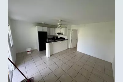 5156 NE 6th Ave, Unit #206, Oakland Park, FL 33334 - Photo 2