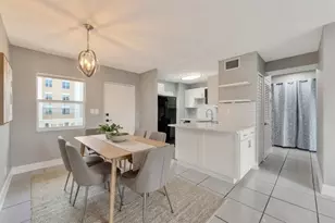 2555 NE 11th St, Fort Lauderdale, FL 33304 - Photo 6