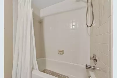 2205 S Cypress Bend Dr, Unit #604, Pompano Beach, FL 33069 - Photo 22