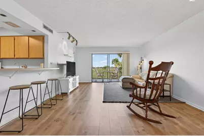 2205 S Cypress Bend Dr, Unit #604, Pompano Beach, FL 33069 - Photo 4
