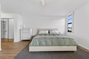 2205 S Cypress Bend Dr, Pompano Beach, FL 33069 - Photo 14