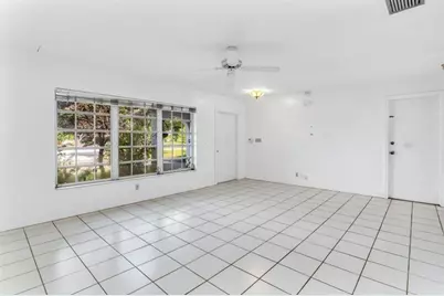 4250 NW 107th Ave, Coral Springs, FL 33065 - Photo 2