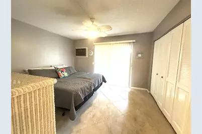 377  Tilford R, Unit #377, Deerfield Beach, FL 33442 - Photo 10