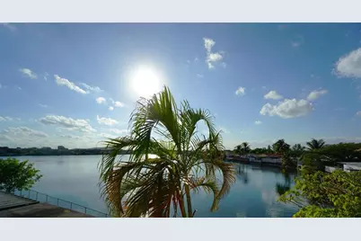 6380 W 24th Ct, Hialeah, FL 33016 - Photo 36