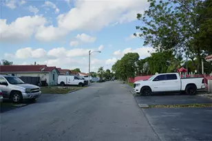 6380 W 24th Ct, Hialeah, FL 33016 - Photo 40