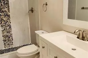 4176 Inverrary Dr, Lauderhill, FL 33319 - Photo 10