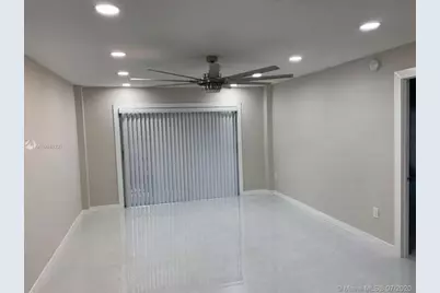 4176  Inverrary Dr, Unit #303, Lauderhill, FL 33319 - Photo 6