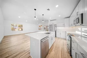 1689 SW Abingdon Ave, Port Saint Lucie, FL 34953 - Photo 12