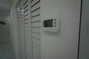 1035 W 77th St, Hialeah, FL 33014 - Photo 40