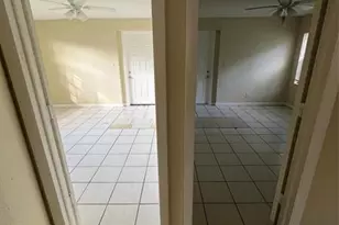 418 E Evanston Cir, Fort Lauderdale, FL 33312 - Photo 14