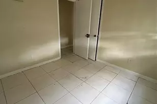 418 E Evanston Cir, Fort Lauderdale, FL 33312 - Photo 8