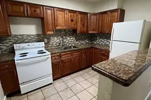 418 E Evanston Cir, Fort Lauderdale, FL 33312 - Photo 1