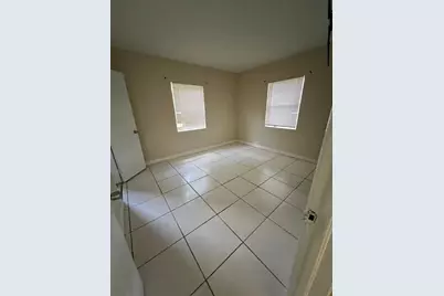 418 E Evanston Cir, Fort Lauderdale, FL 33312 - Photo 10