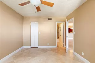 5300 NE 24th Terrace, Fort Lauderdale, FL 33308 - Photo 12