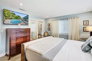 1701 NE 27th Dr, Wilton Manors, FL 33334 - Photo 24