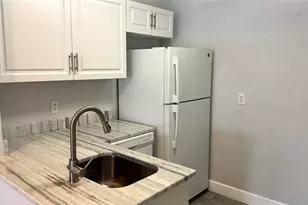 770 SE 2nd Ave, Deerfield Beach, FL 33441 - Photo 6