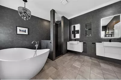 2211 NE 43 Street, Lighthouse Point, FL 33064 - Photo 8