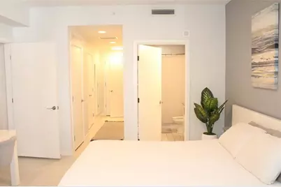 999 SW 1st Ave, Unit #3301, Miami, FL 33130 - Photo 16