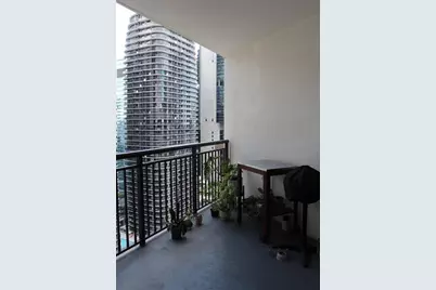 999 SW 1st Ave, Unit #3301, Miami, FL 33130 - Photo 8