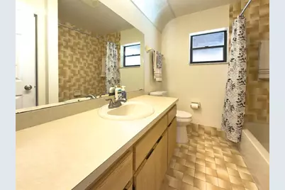 4941 SW 10th St, Margate, FL 33068 - Photo 36