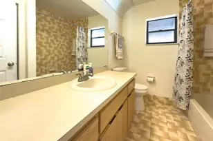 4941 SW 10th St, Margate, FL 33068 - Photo 36