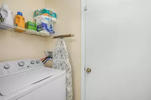 414 SW Lakehurst Dr, Port Saint Lucie, FL 34983 - Photo 22