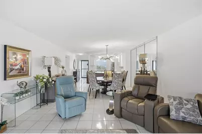 2238 N Cypress Bend Dr, Unit #608, Pompano Beach, FL 33069 - Photo 12